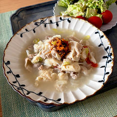 村田亜希さんの中鉢に◆長ネギと豚バラの塩麻婆豆腐◆