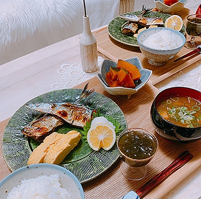 織部しのぎリム皿　盛り付け例