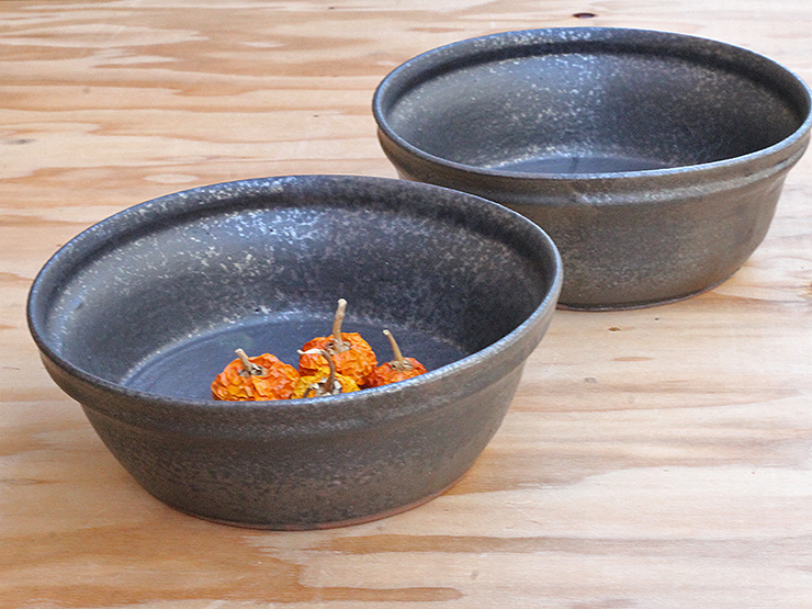 黒錆釉ドラ鉢（NO.10）