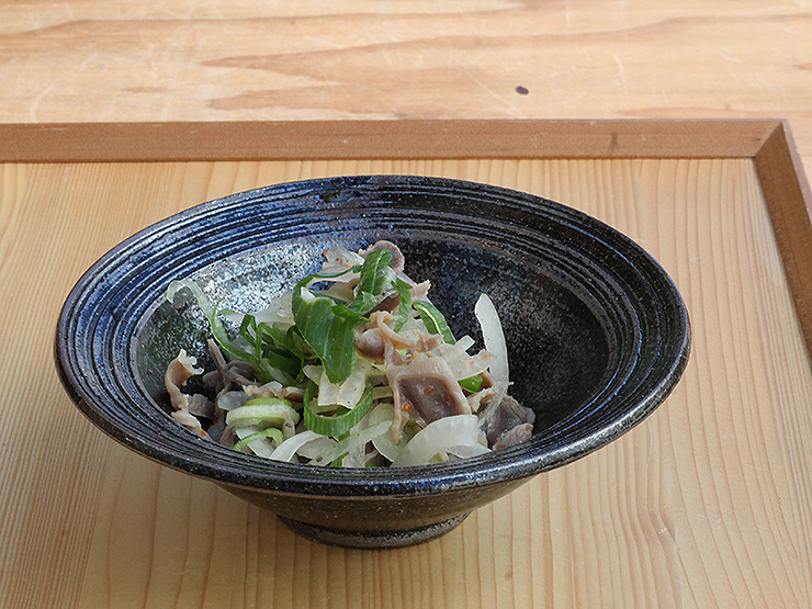 麦窯・灰釉炭化リム小鉢